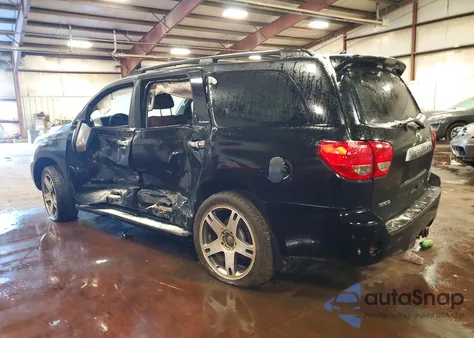 2010 Toyota Sequoia Platinum z USA, uszkodzony, nr VIN 5TDDW5G16AS037273